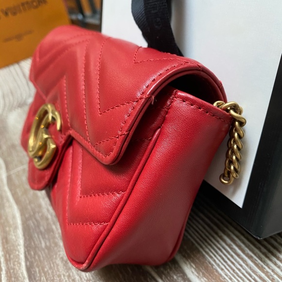 ❌SOLD❌ GG Marmont matelassé leather super mini bag - Picture 3 of 8